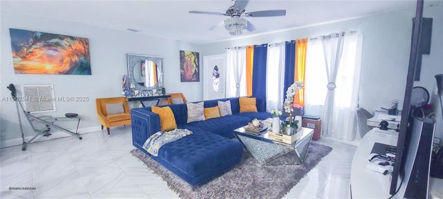 5 of 36 - 232 Ne 160th St, Miami, FL