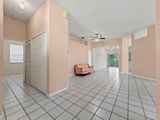 2 of 35 - 760 Se 23rd Ln, Homestead, FL