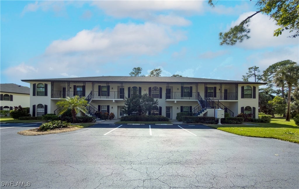 809 Augusta Blvd 809-6, Naples