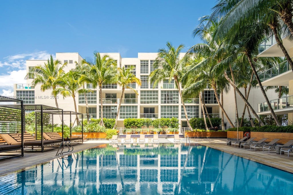 3470 E Coast Ave H0913, Miami