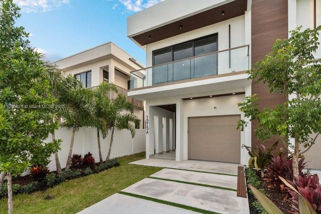 4 of 62 - 1215 Ne 11th Ave B, Fort Lauderdale, FL