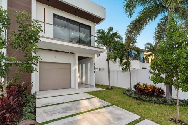 5 of 62 - 1215 Ne 11th Ave B, Fort Lauderdale, FL