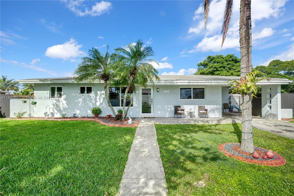 17020 Sw 118th Pl, Miami