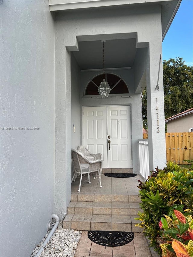 3 of 5 - 14713 Sw 155th Pl, Miami, FL