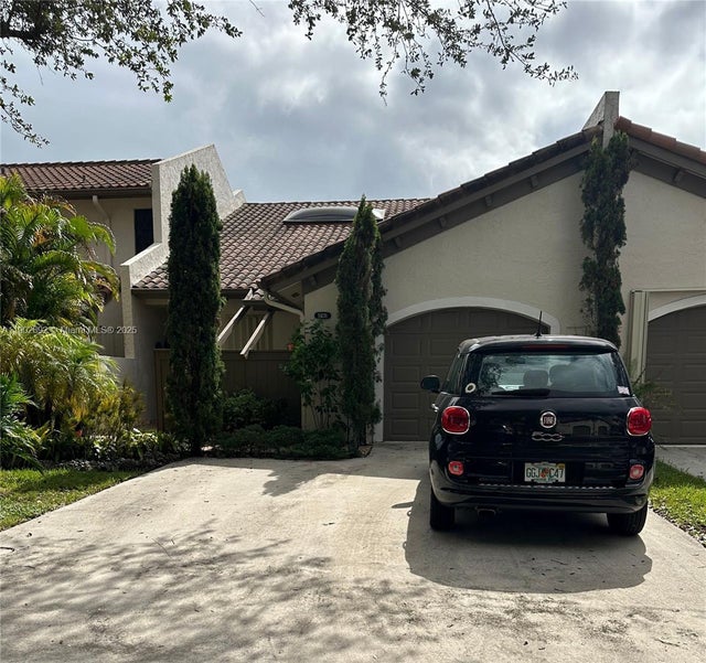 11438 Sw 86th Ln, Miami