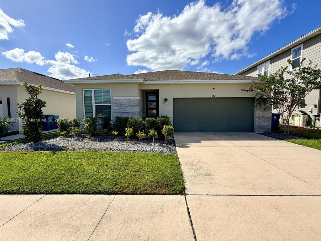 1052 Sugarwood St, Davenport