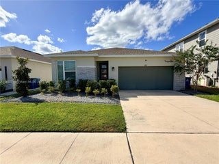 Photo of Listing #A11902711