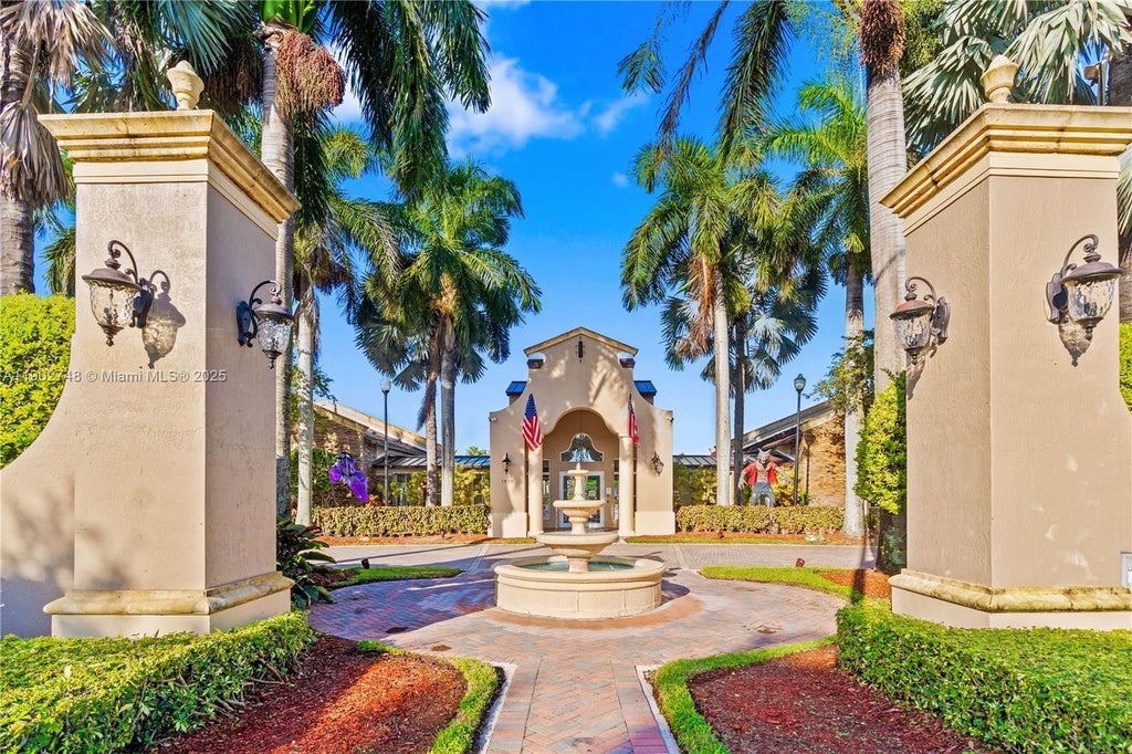 1398 Ne 33rd Ave 201-25, Homestead