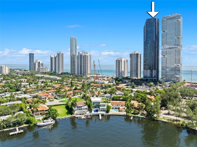 3 of 25 - 18555 Collins Ave 2405, Sunny Isles Beach, FL