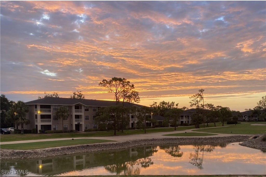 940 Woodshire Ln M10, Naples