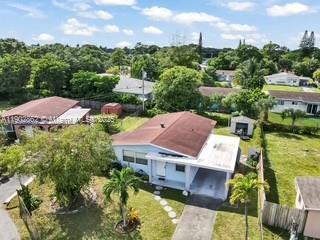 3 of 29 - 1041 Nw 24th Ter, Fort Lauderdale, FL