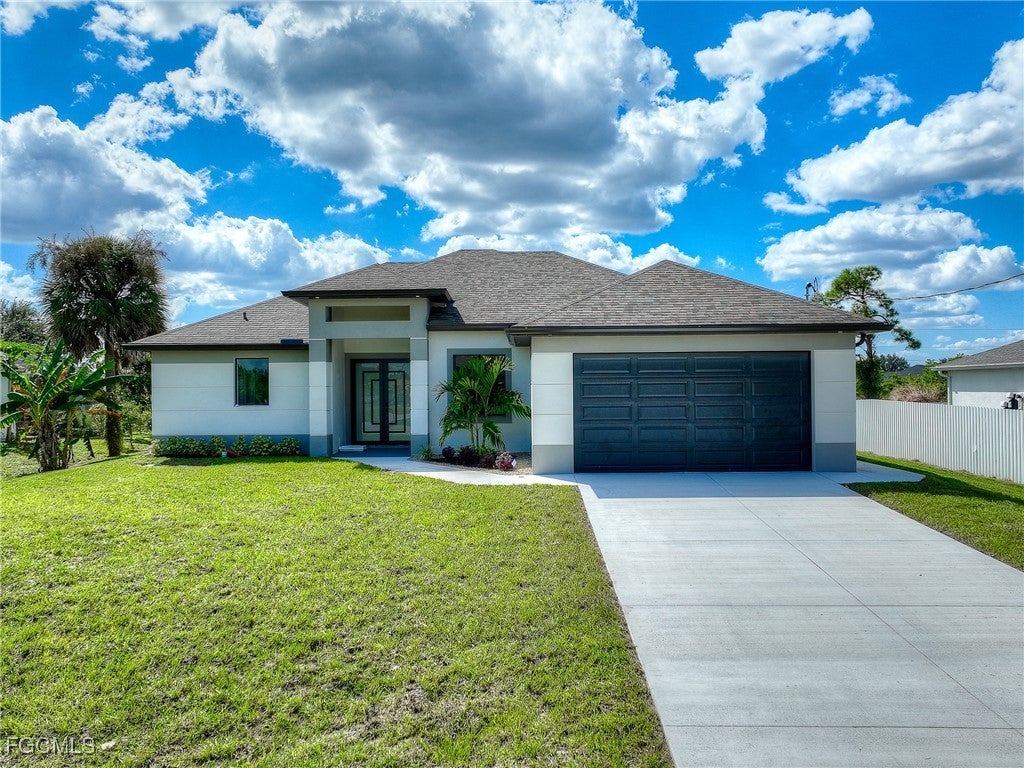 1019 Cedartree Ave, Lehigh Acres