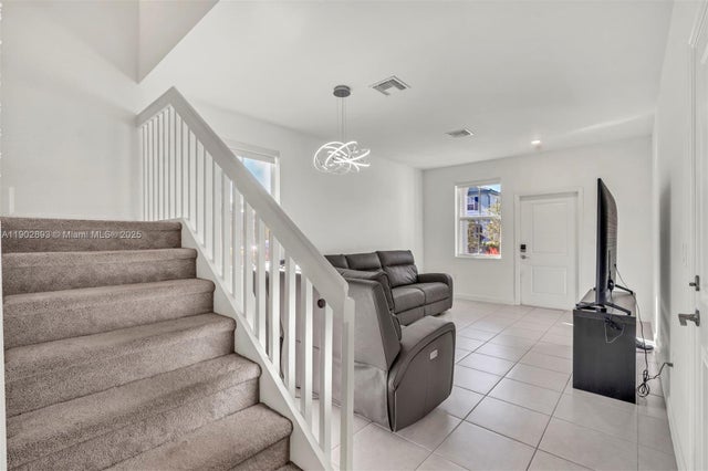 5 of 48 - 11851 Nw 46th St, Coral Springs, FL