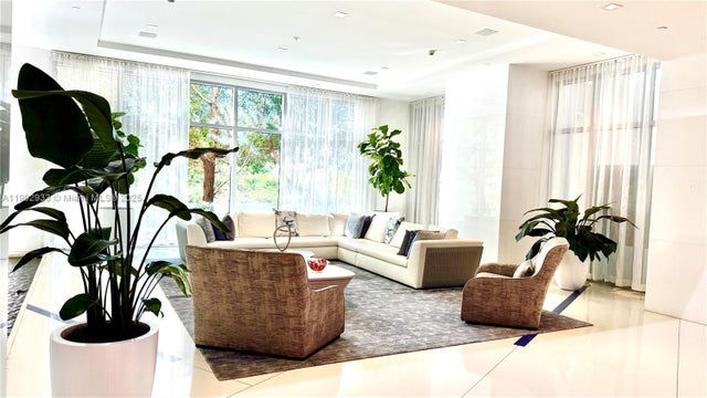 N/A, Sunny Isles Beach