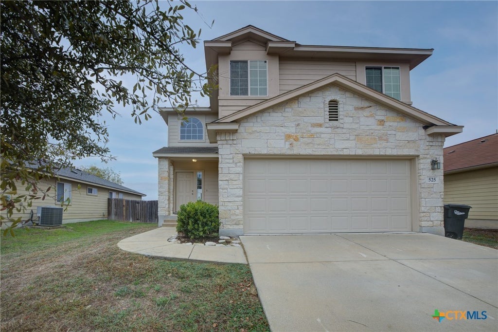 525 Tom Kemp Drive, New Braunfels