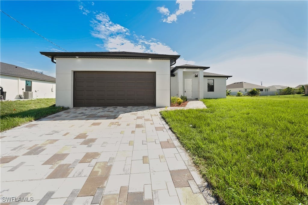 2458 Nw 9th Ter, Cape Coral
