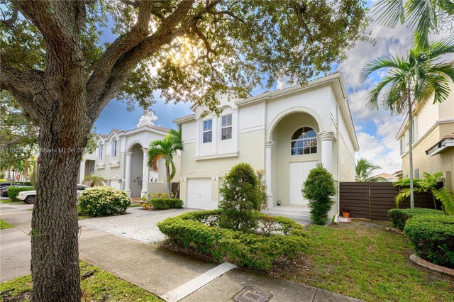 2 of 65 - 11270 Nw 47th Ln, Doral, FL