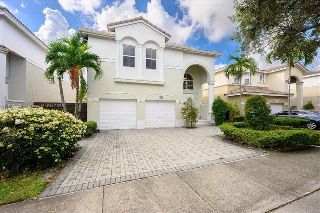 3 of 65 - 11270 Nw 47th Ln, Doral, FL