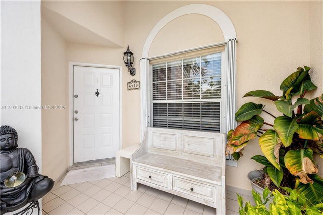 2 of 20 - 6410 Sw 112th Pl, Miami, FL