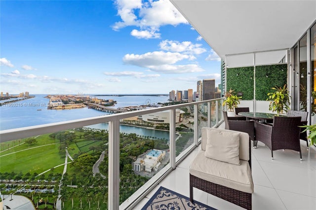 3 of 54 - 1100 Biscayne Blvd 3303, Miami, FL