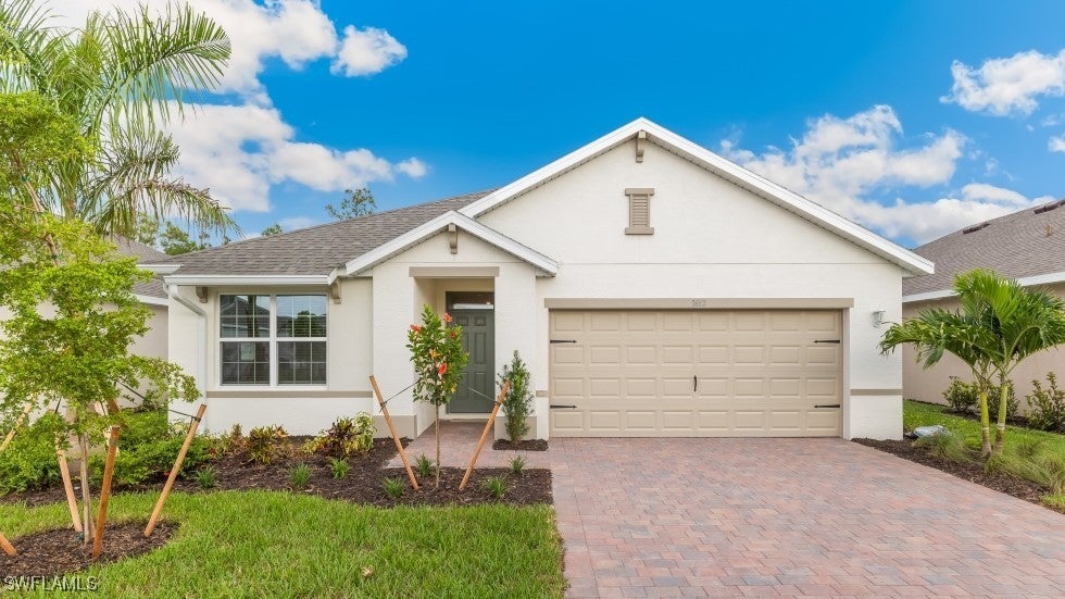 3638 Crosswater Dr, North Fort Myers