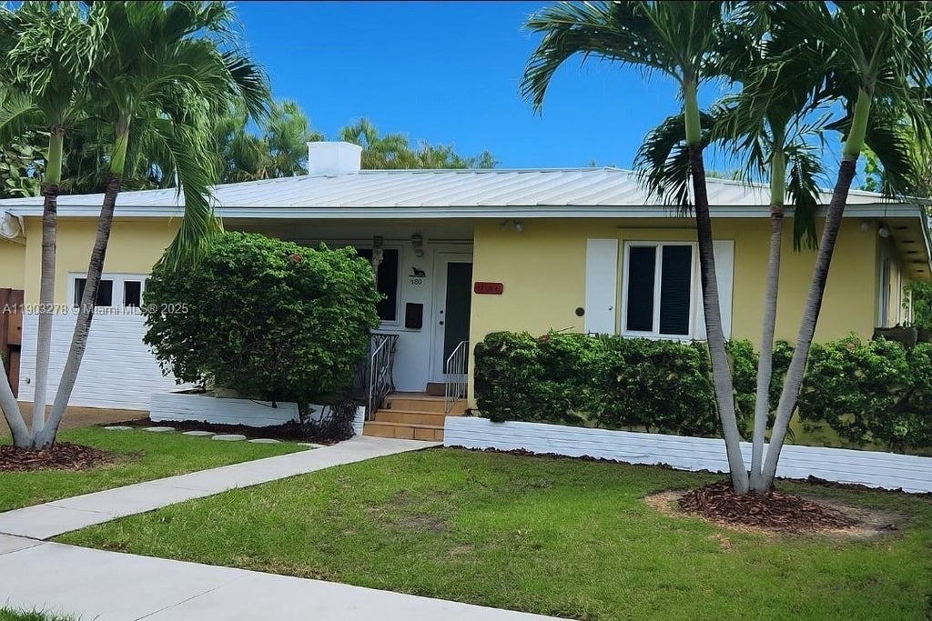 12601 Griffing Blvd, North Miami