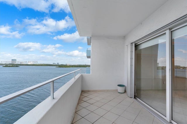 5 of 34 - 10300 W Bay Harbor Dr 8b, Bay Harbor Islands, FL