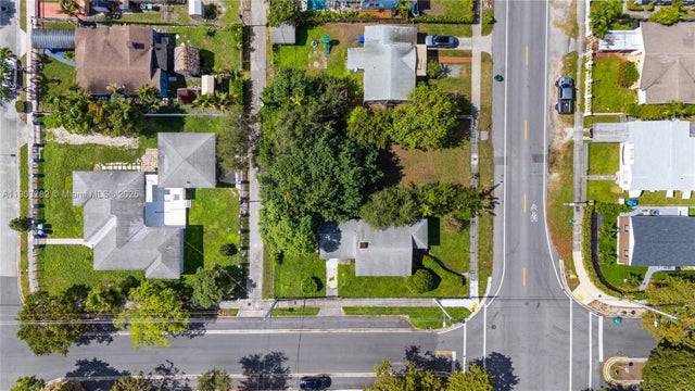 500 Nw 46th St, Miami