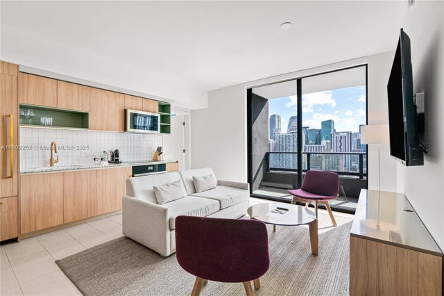 159 Ne 6th St 2405, Miami