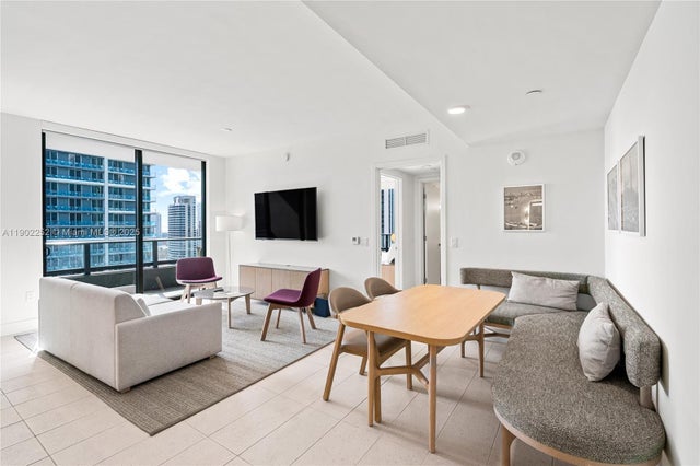 3 of 39 - 159 Ne 6th St 2405, Miami, FL