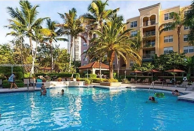 3 of 3 - 19655 E Country Club Dr 6602, Aventura, FL