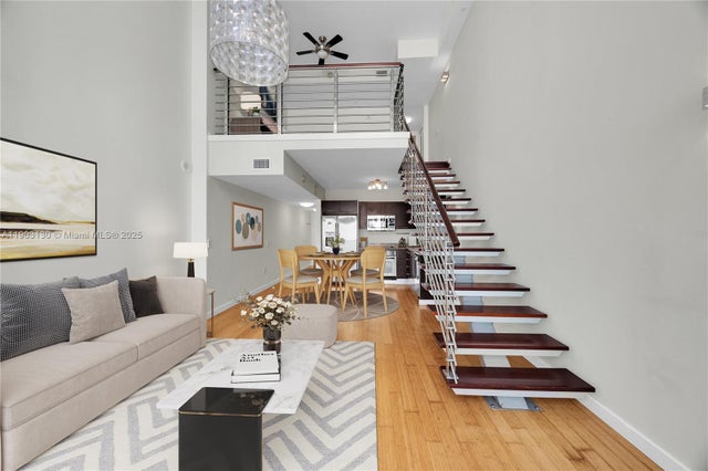 5 of 25 - 41 Se 5th St 1515, Miami, FL