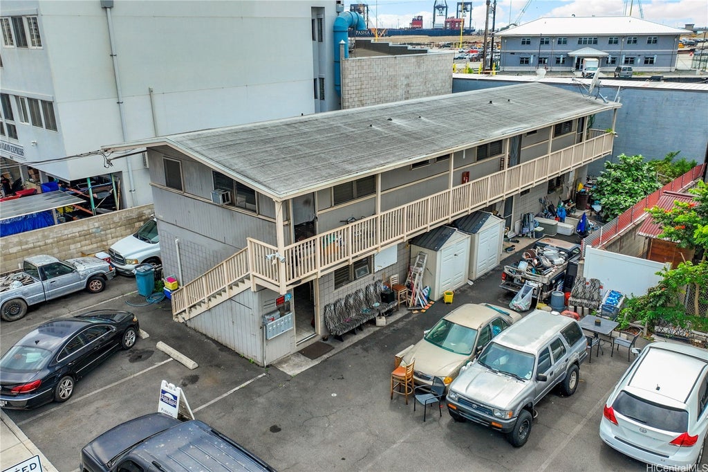 219 Kalihi Street, Honolulu