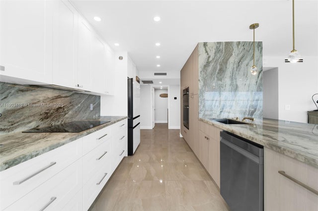 3 of 24 - 111 N Pompano Beach Blvd 1009, Pompano Beach, FL