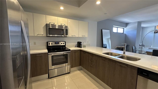 5 of 35 - 1120 98th St 303, Bay Harbor Islands, FL