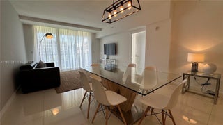 Photo of Listing #A11903291