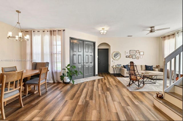 5 of 11 - 5337 Grand Banks Blvd, Green Acres, FL