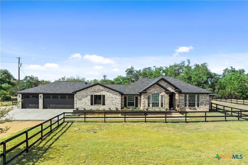 213 Beauchamp Road, Dripping Springs