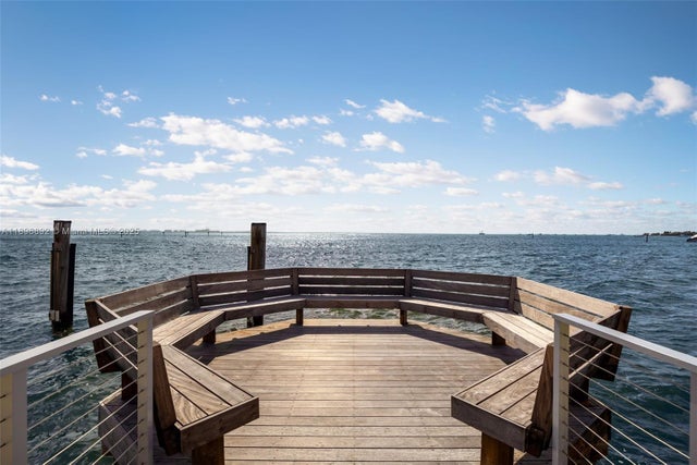 3 of 42 - 2000 S Bayshore Dr 4, Coconut Grove, FL