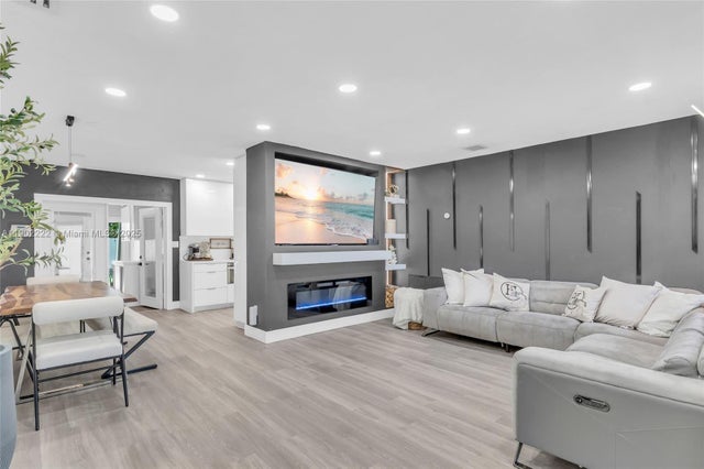 3 of 29 - 3000 Sunshine Blvd, Miramar, FL