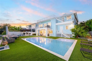 Photo of Listing #A11900783