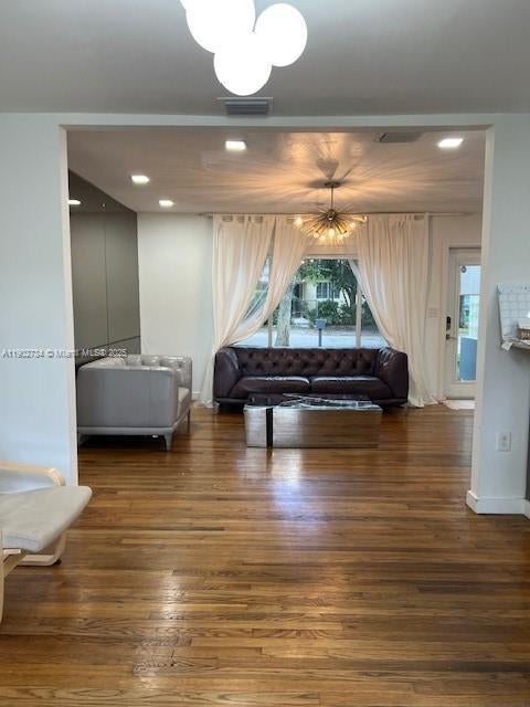 3 of 20 - 200 Ne 48th Ter, Miami, FL