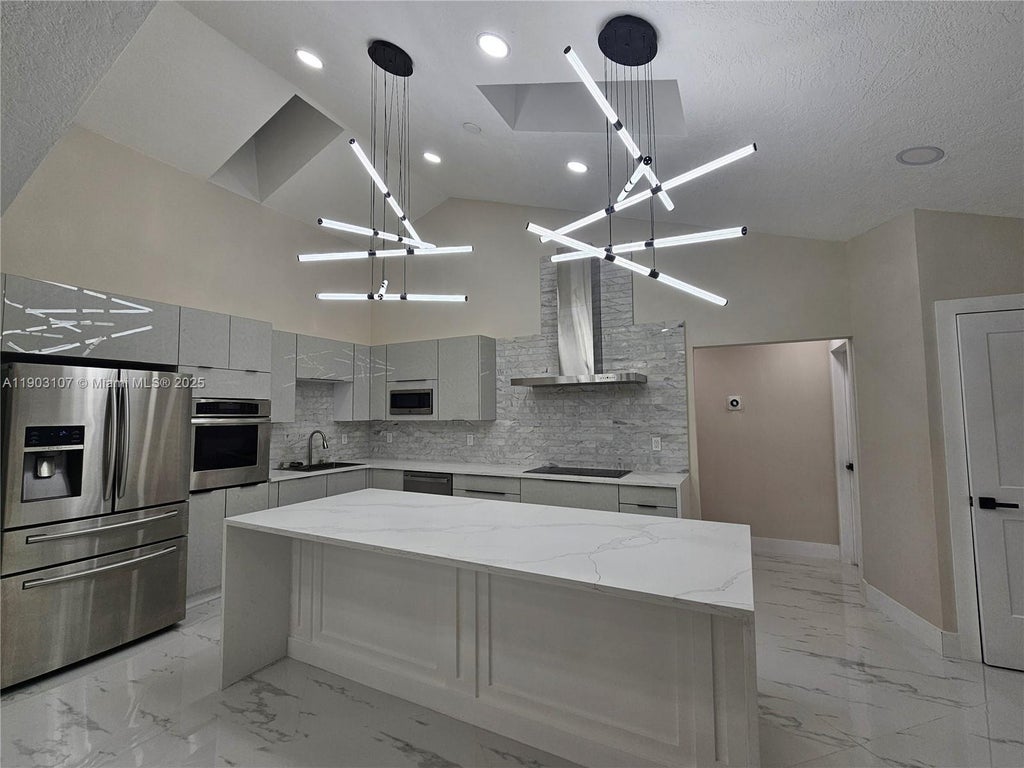 4 Alford Ct, Palm Beach Gardens