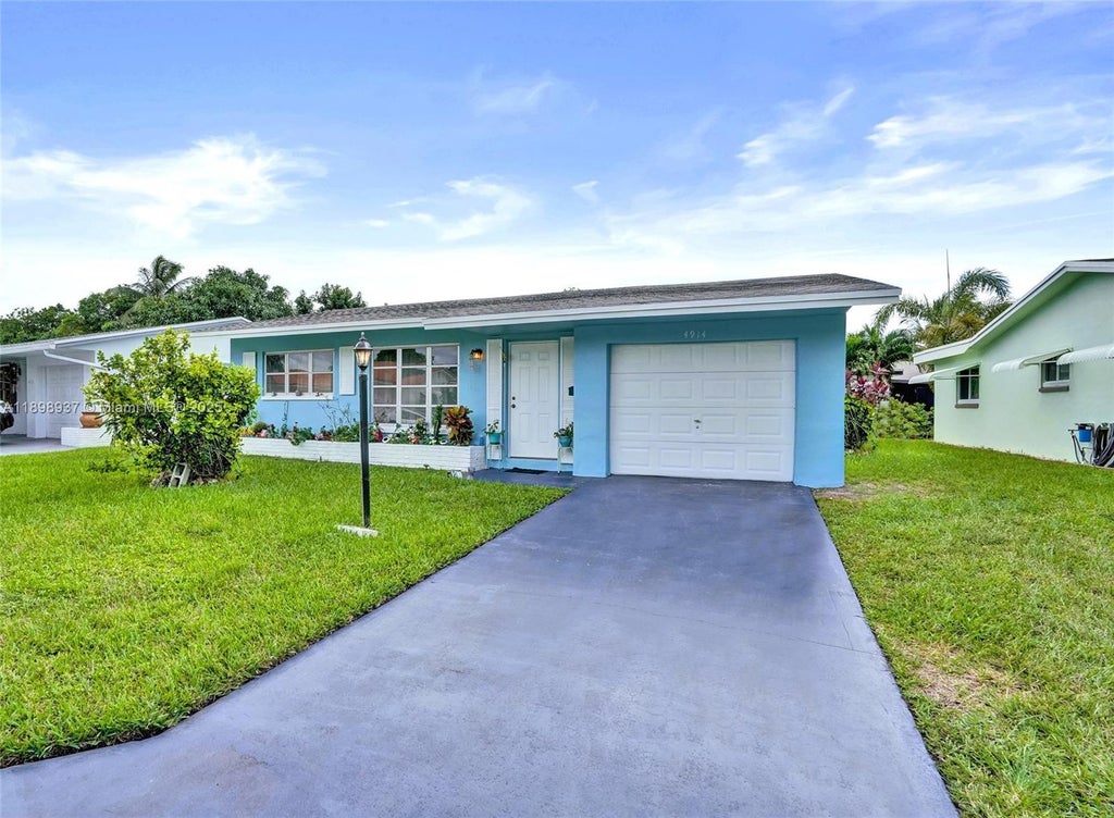 4914 Nw 52nd Ct, Tamarac