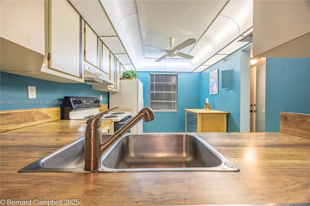 3 of 33 - 3910 Inverrary Blvd 406-b, Lauderhill, FL