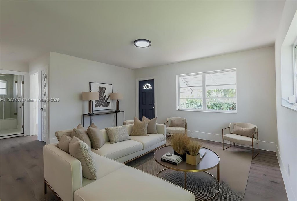 8521 Nw 57th Ct, Tamarac