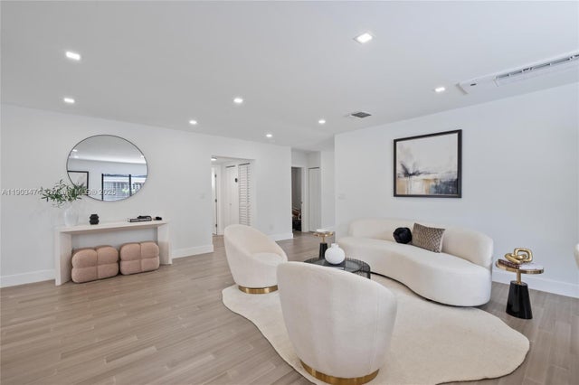 2 of 27 - 2735 Sw 65th Ave, Miami, FL