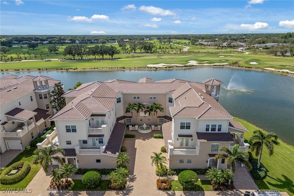 550 Avellino Isles Cir 302, Naples