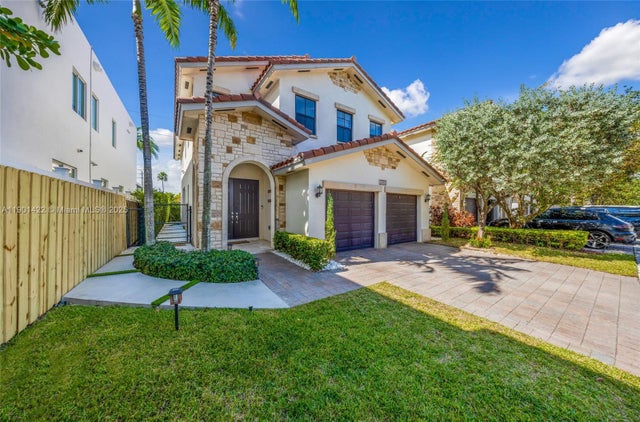 2 of 51 - 6900 Nw 106th Ave, Doral, FL