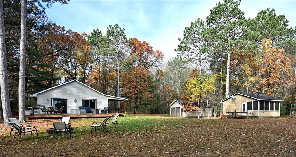 25252 Pike Bend Road, Webster